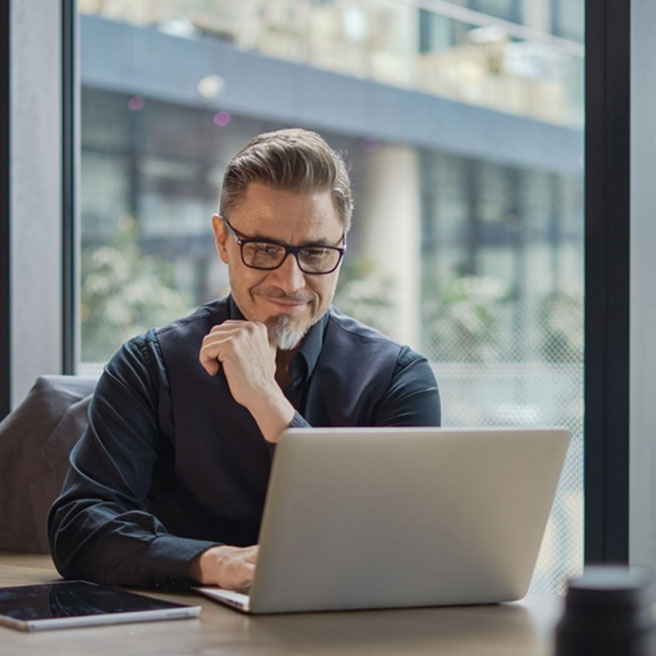 consulente-SEO Corso SEO per imparare i trucchi e le regole dei migliori consulenti SEO.